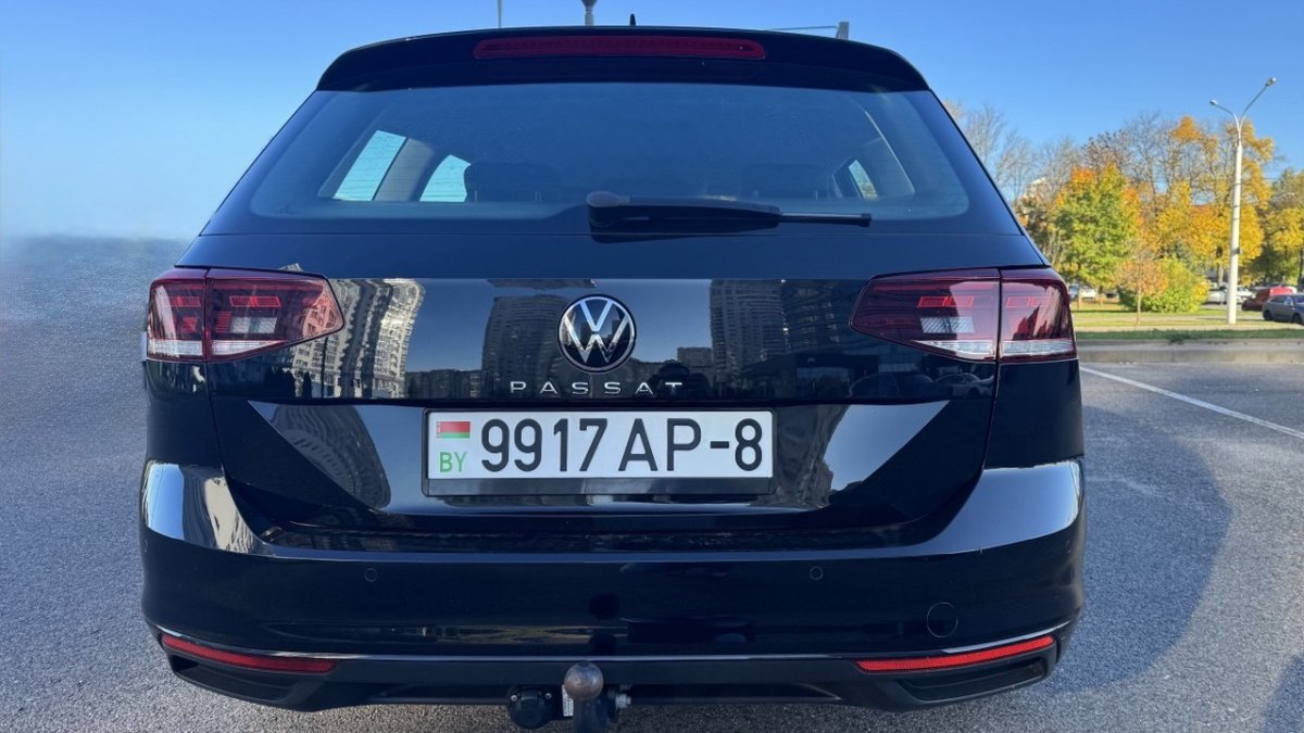Volkswagen Passat комплектация Business универсал