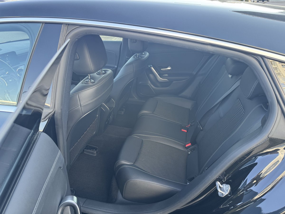 Аренда  мерседес СLA класс